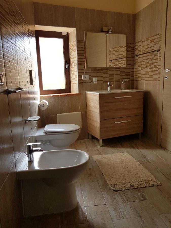 Il Vicoletto Bed and Breakfast Frascineto Exteriör bild