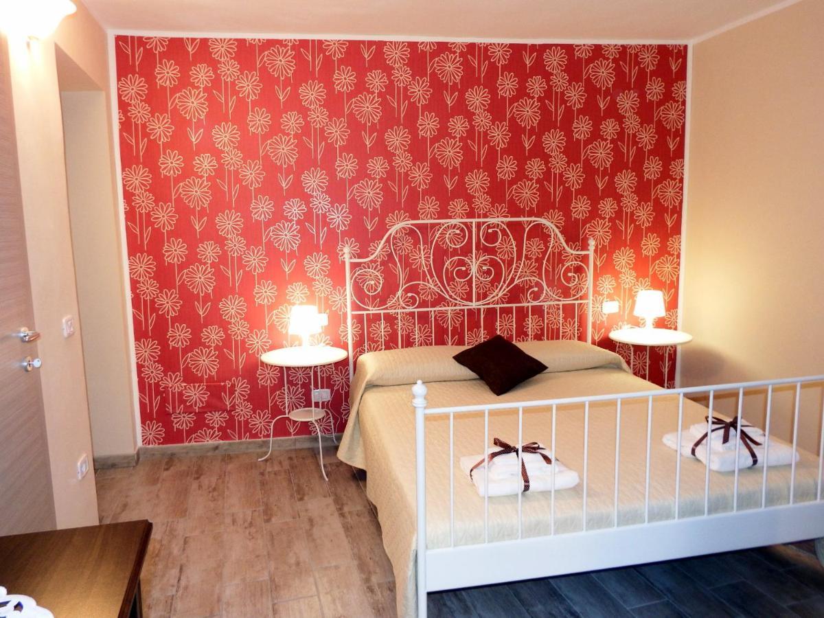 Il Vicoletto Bed and Breakfast Frascineto Exteriör bild