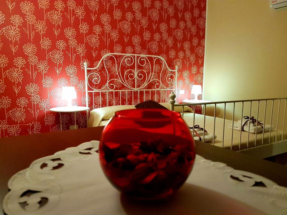 Il Vicoletto Bed and Breakfast Frascineto Exteriör bild